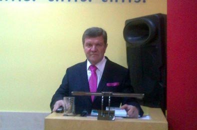 dr Borislav Pelevic kik boks